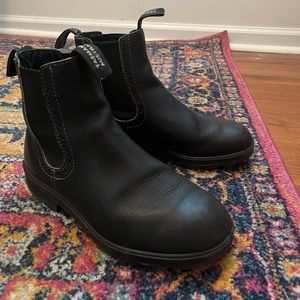 Blundstone BL1448 High-Top Chelsea Boot
